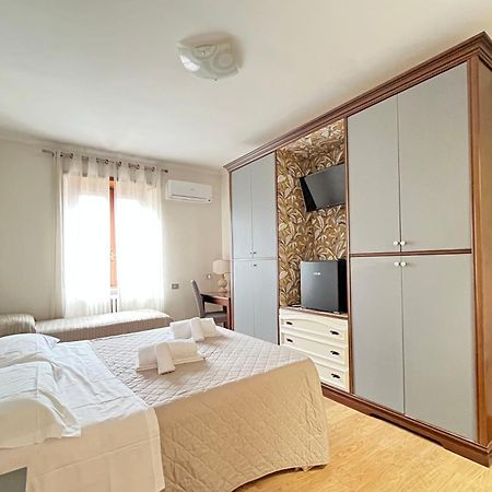 Bed and Breakfast Antico Platano Rzym Zewnętrze zdjęcie